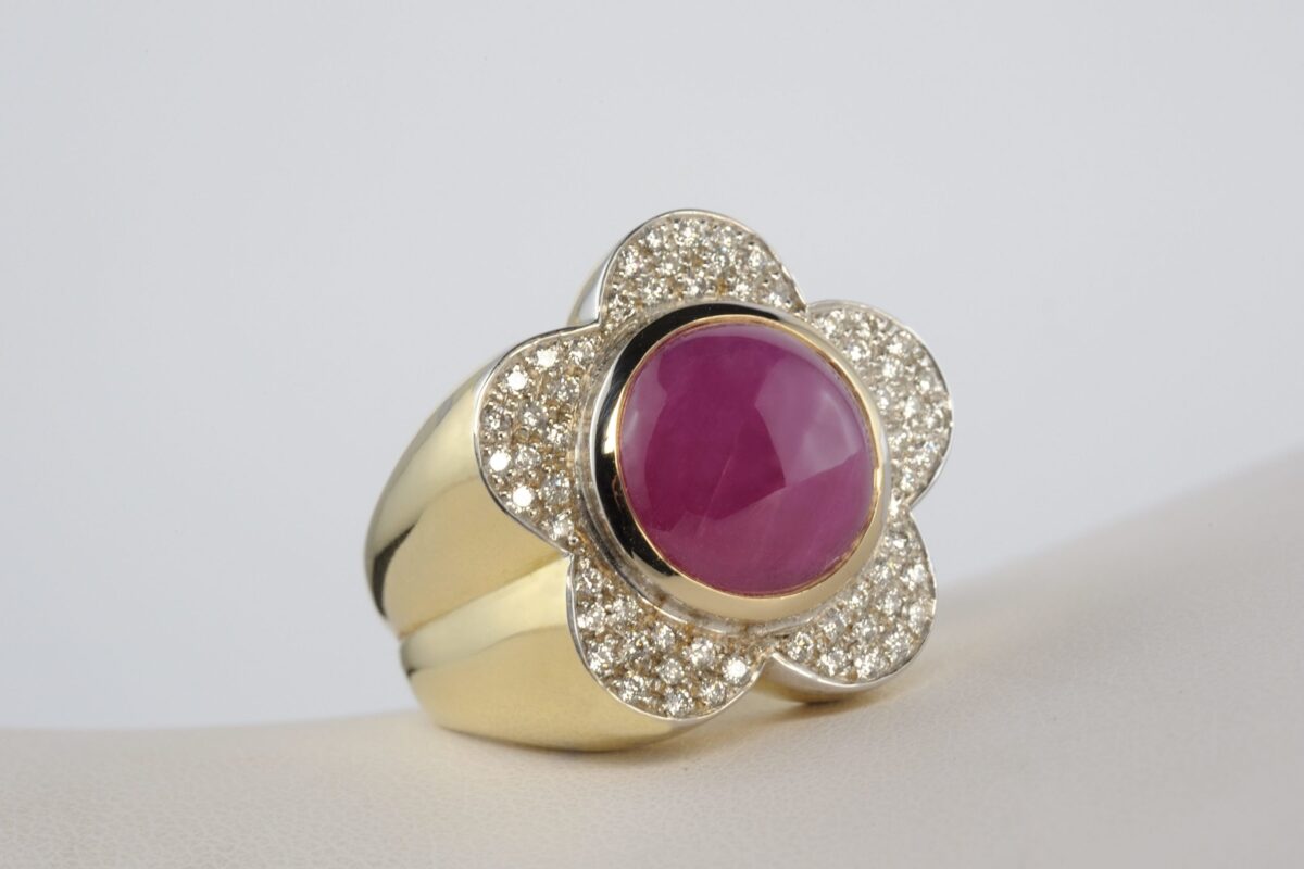 Anello Fiore | Gioielleria Montaldi