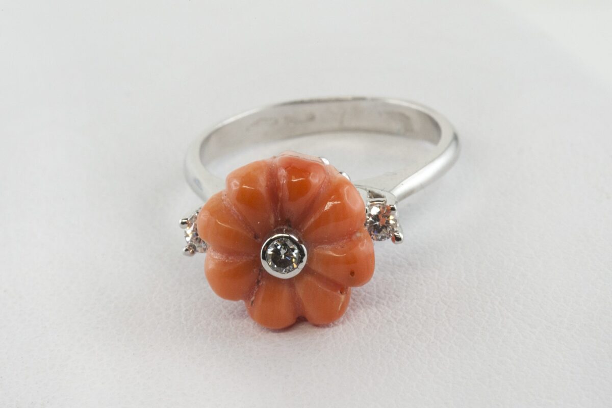 Anello Fiorellino | Gioielleria Montaldi