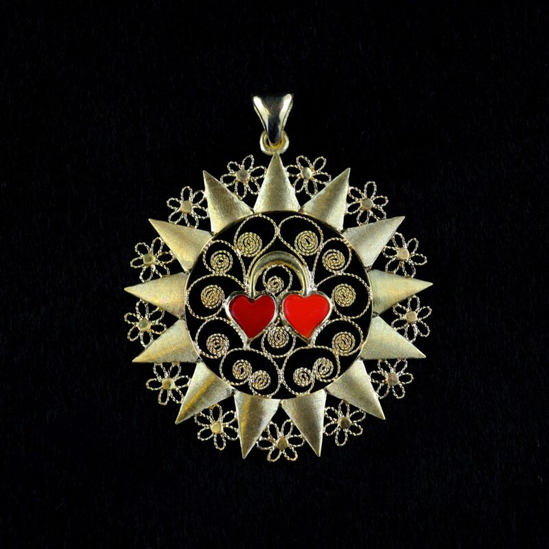 Presentosa con doppio cuore corallo | Gioielleria Montaldi